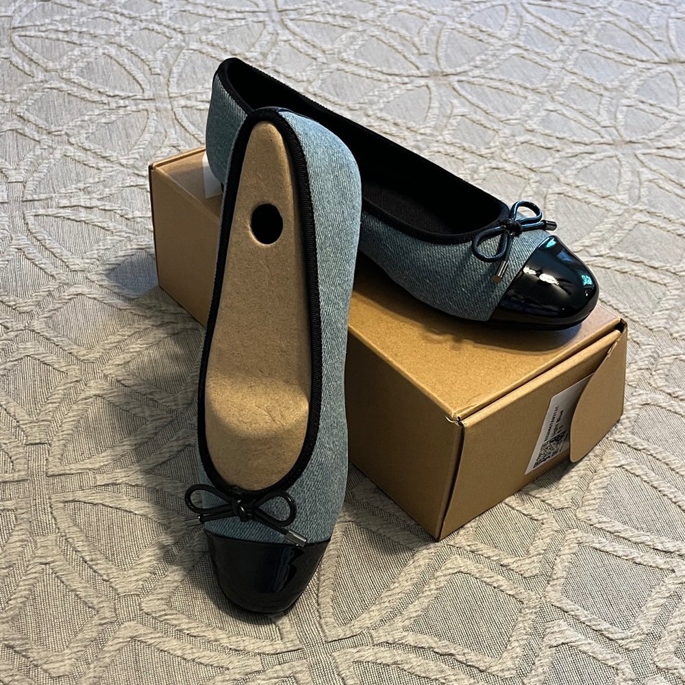 ENFIIS Light Blue Washed Denim Cross-head Ballet Flats